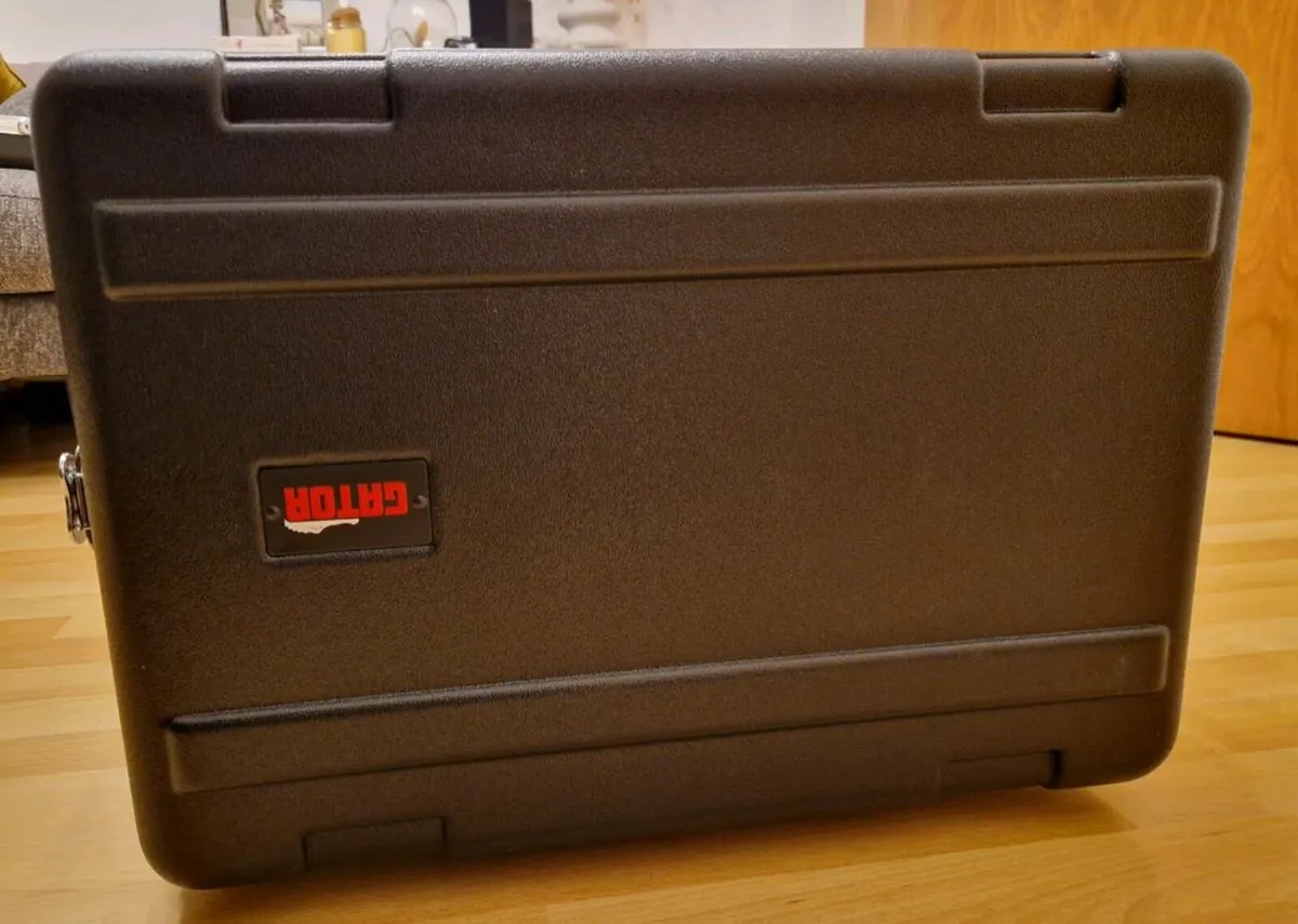 Flight Rack - Image 1