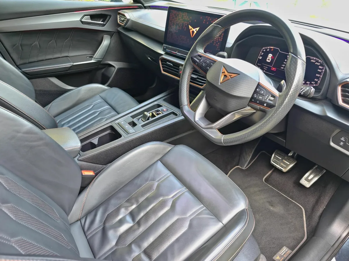 Cupra Formentor VZ (RARE) 245 BHP HYBRID 2023 - Image 2