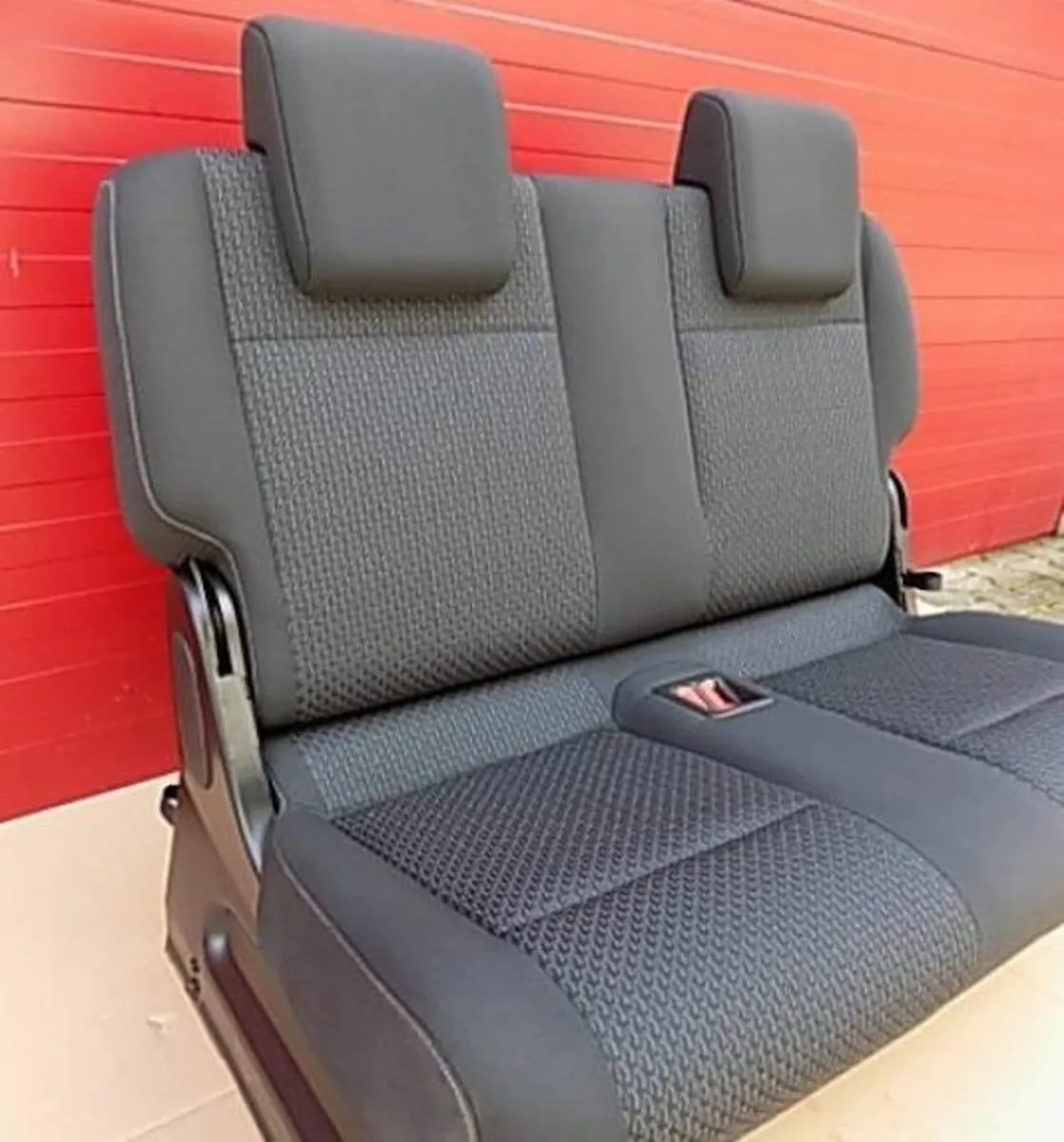 Seat rear bench double VW Caddy MAXI third row - Image 1