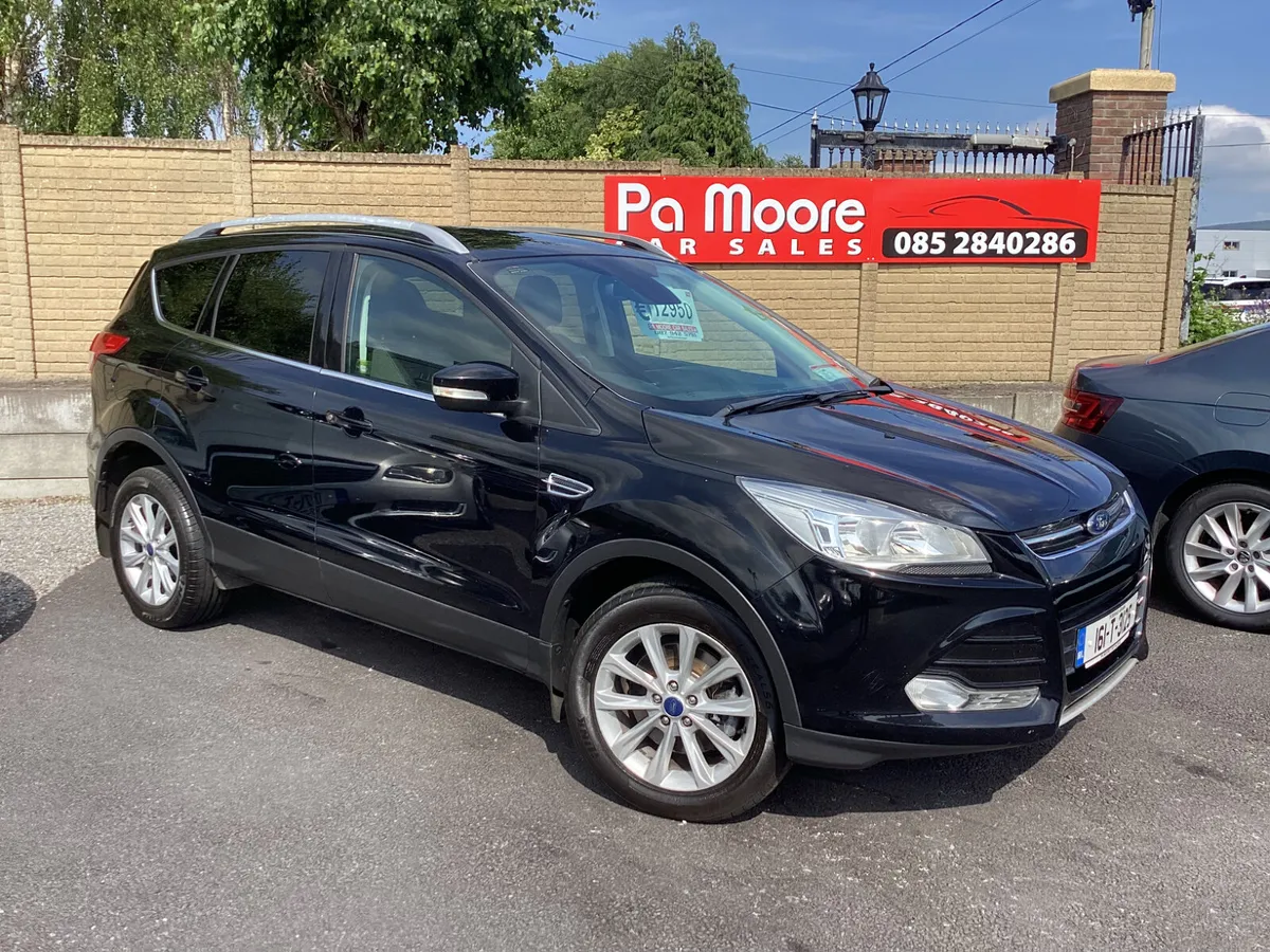 Ford Kuga ** TITANIUM - Image 2