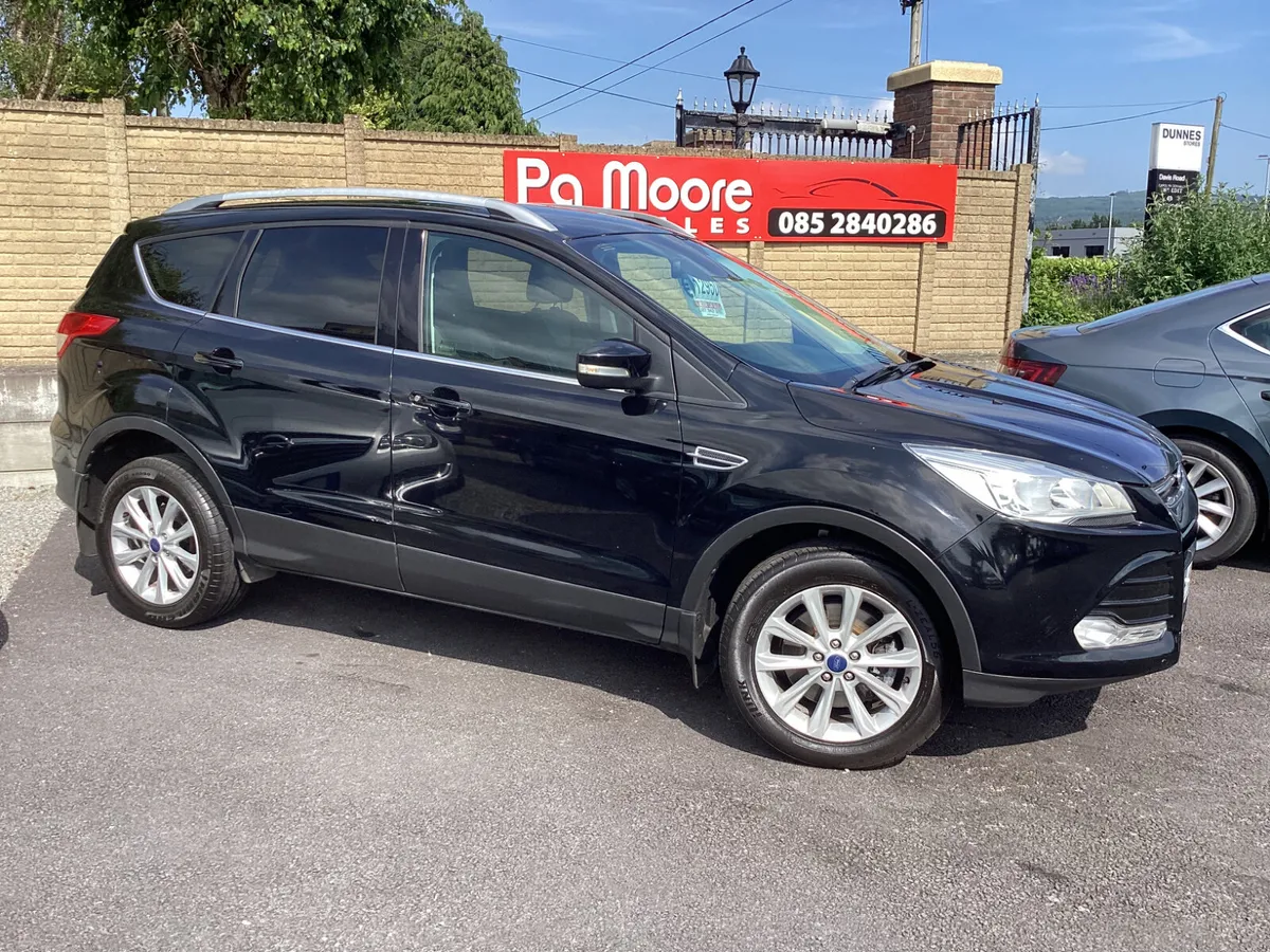 Ford Kuga ** TITANIUM - Image 3
