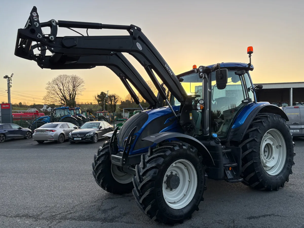 🔥2021 VALTRA N174 ACTIVE + G5s LOADER 🔥 - Image 3