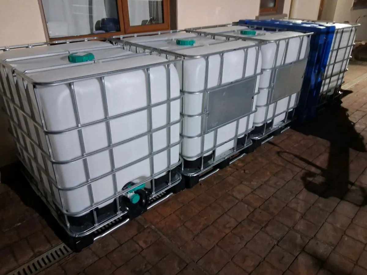 1000lt IBC tanks - Image 1