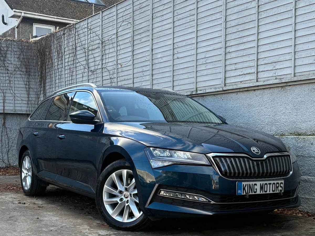 Skoda Superb 2022 SE TECH IV PHEV DSG / LEATHER - Image 1