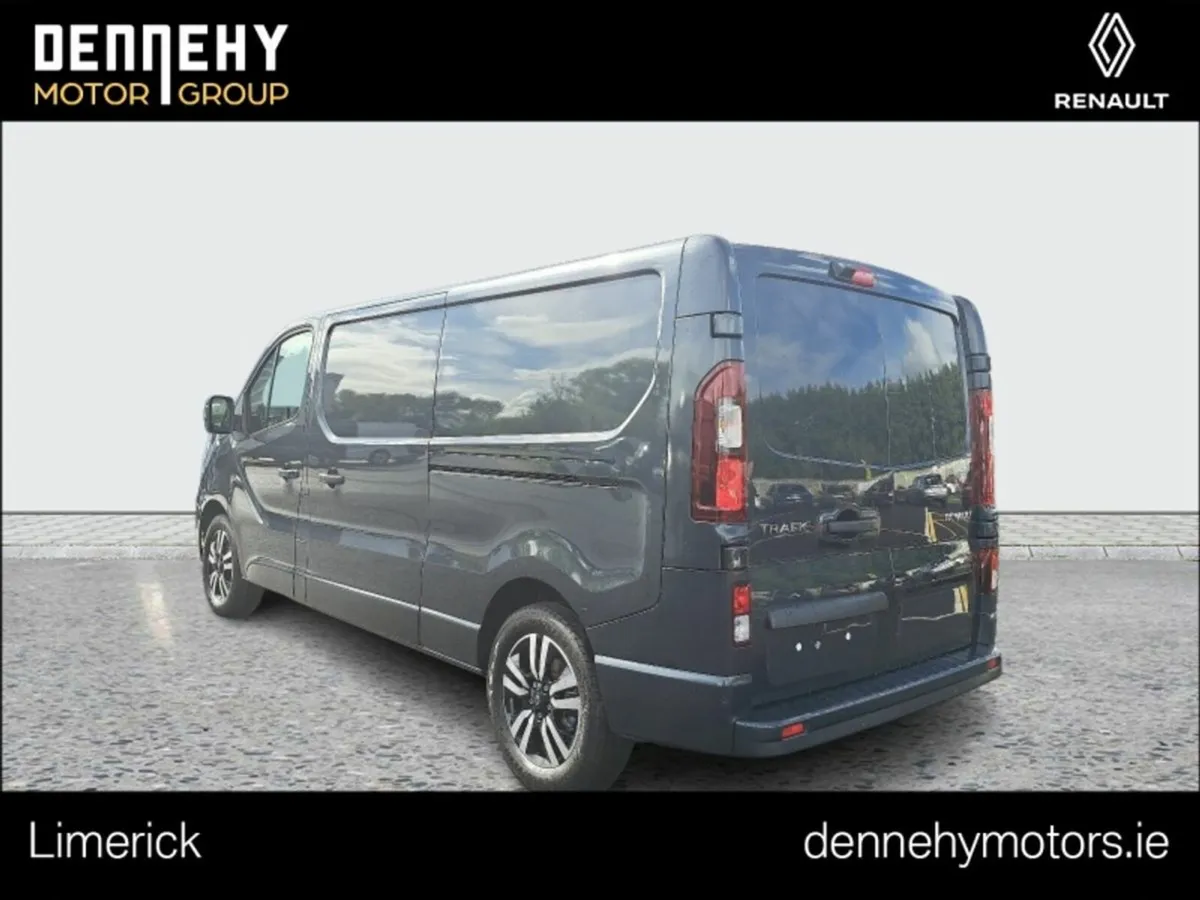Renault Trafic 170 HP Automatic Extra Sport - Image 3