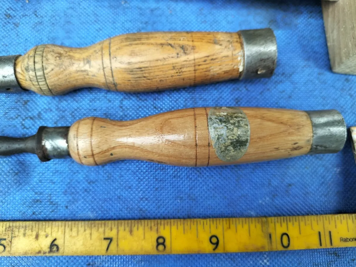 2 Mortice Chisels + Mallet - Image 2