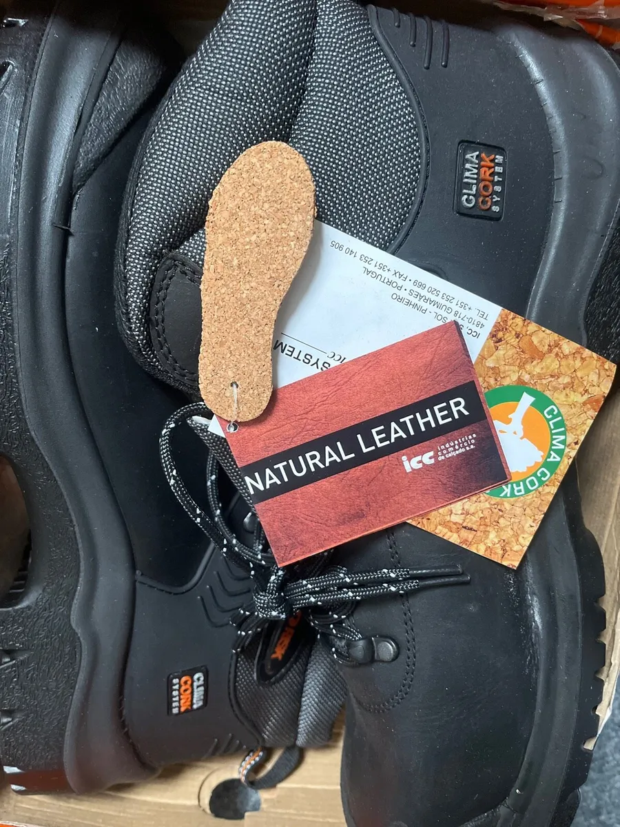 New boots for sale - Image 1