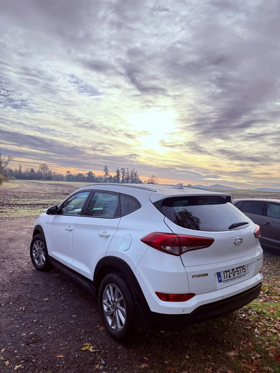 172 Hyundai Tucson 1.7CRDI Executive NCT + TAX - Image 4