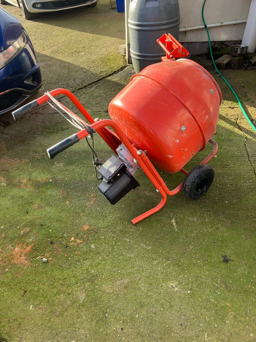 Cement mixers - Image 4