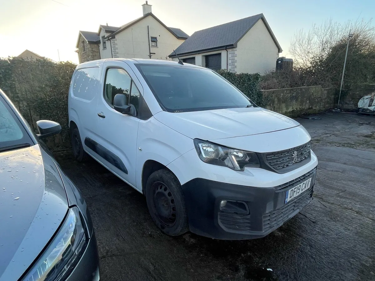 2019 PEUGEOT PARTNER 1.6 HDI - Image 2
