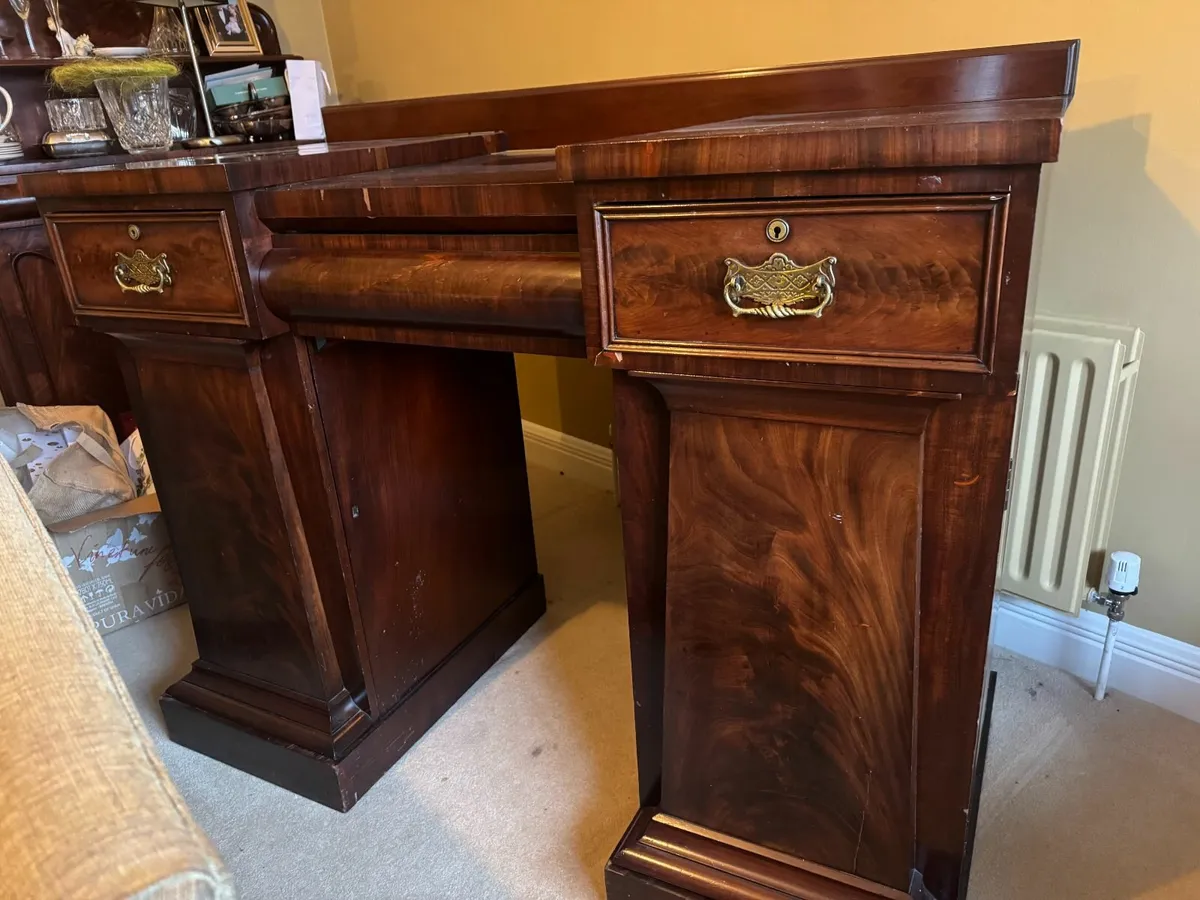 Mahogony Antique sideboard for sale