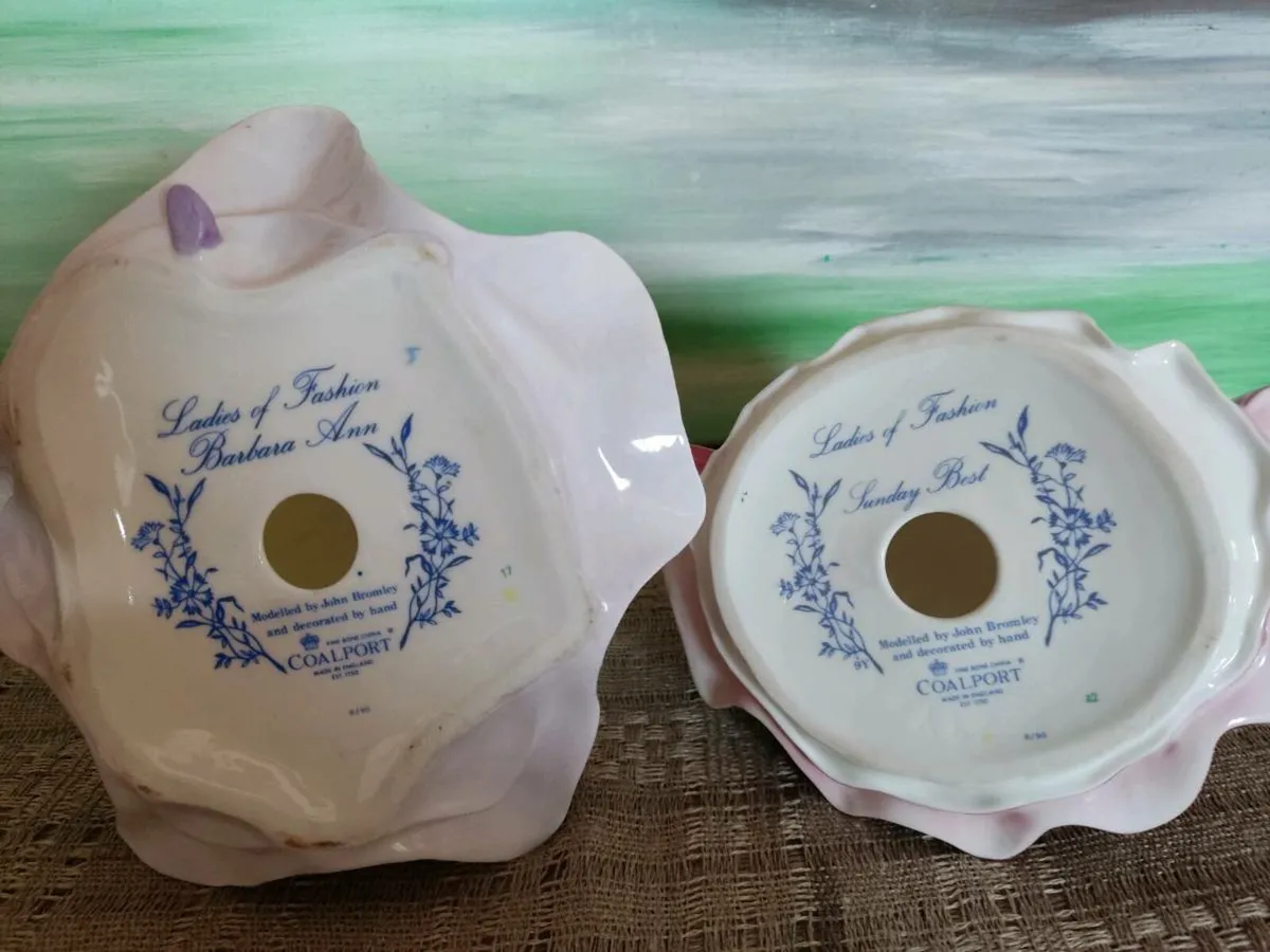 2 Vintage Coalort porcelain figurines - Image 3