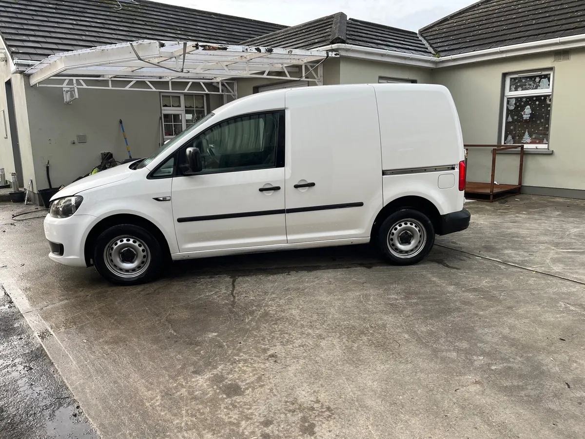 Vw caddy 2.0 tdi 2017  new Cvrt 7/26 - Image 3