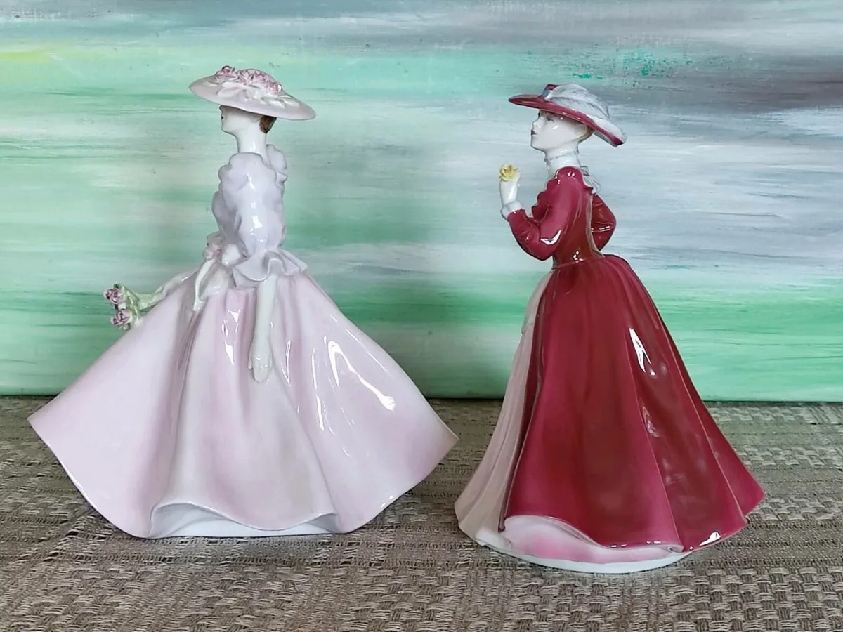 2 Vintage Coalort porcelain figurines - Image 4