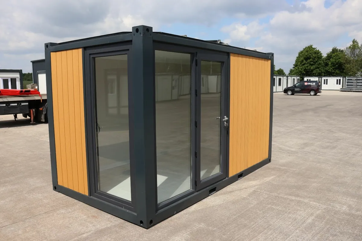 Garden Office Room - Image 1