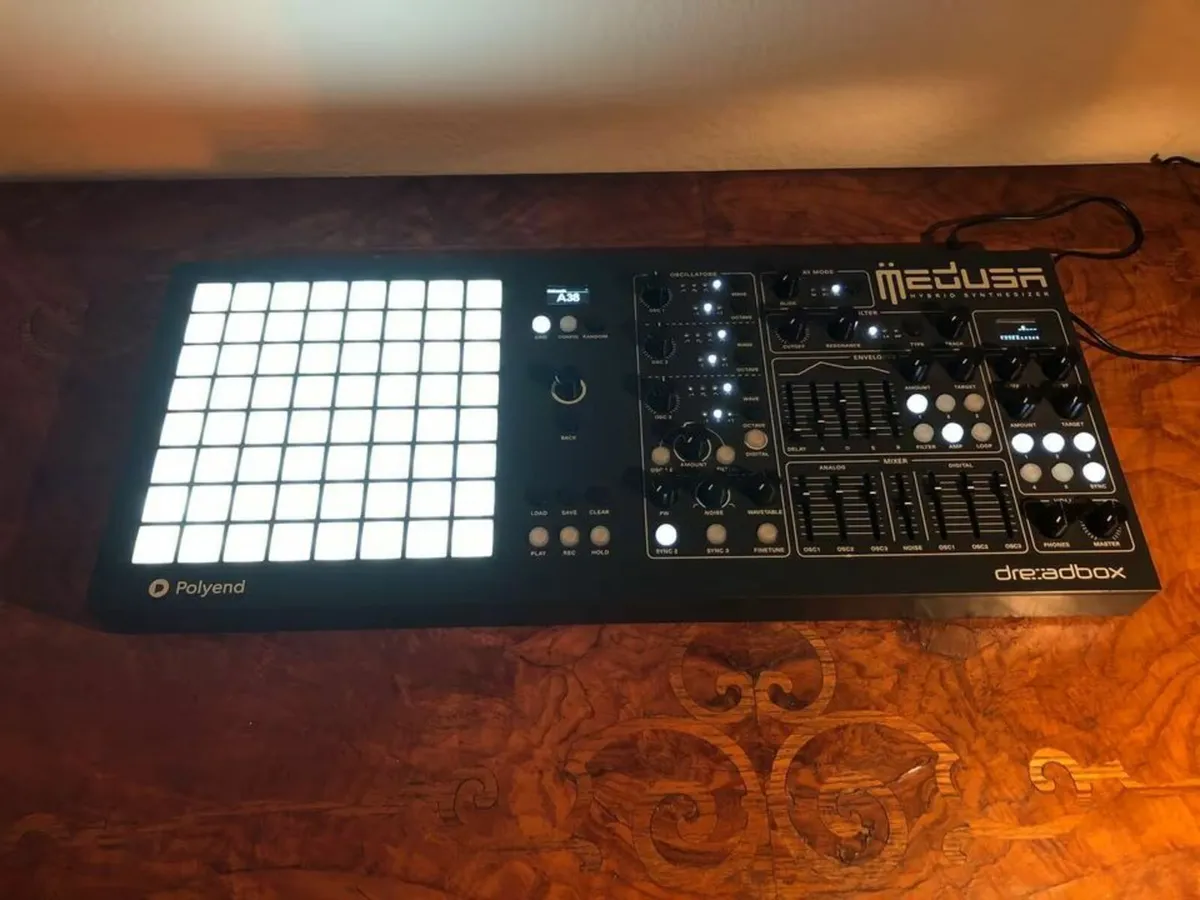Polyend Dreadbox Medusa Synthesizer Like New - Image 3