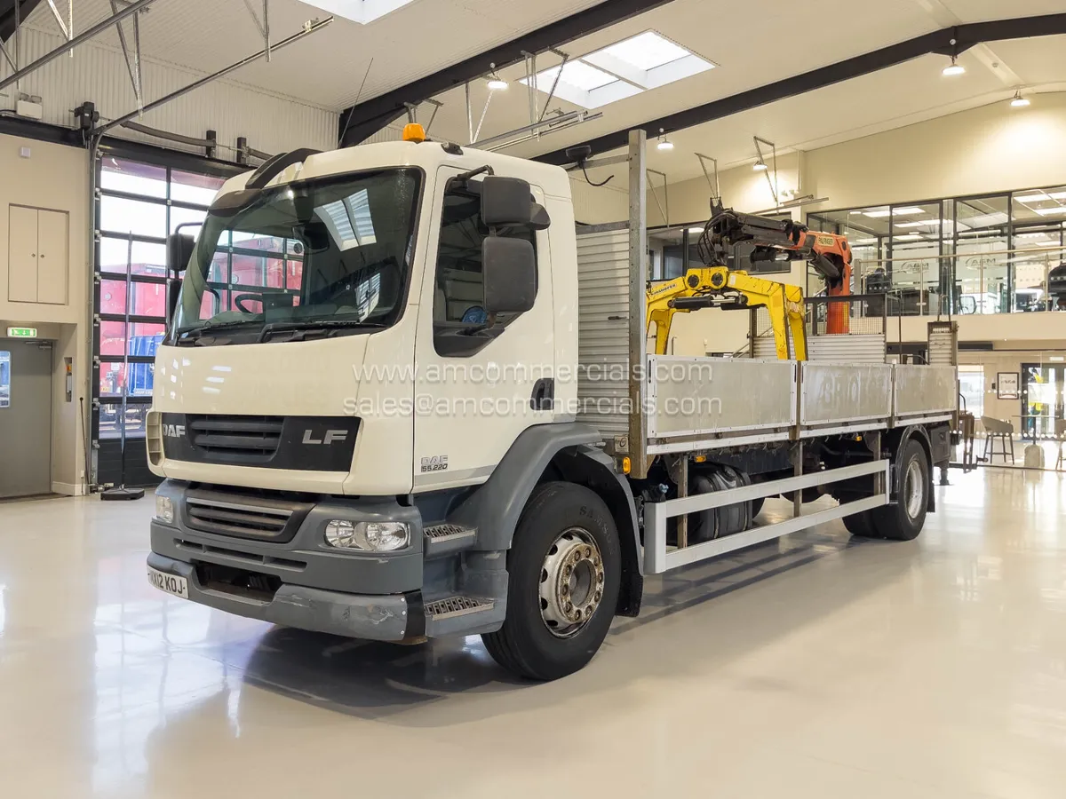 2012 (12) DAF LF 55.220 4X2 DROPSIDE BLOCK GRAB - Image 3