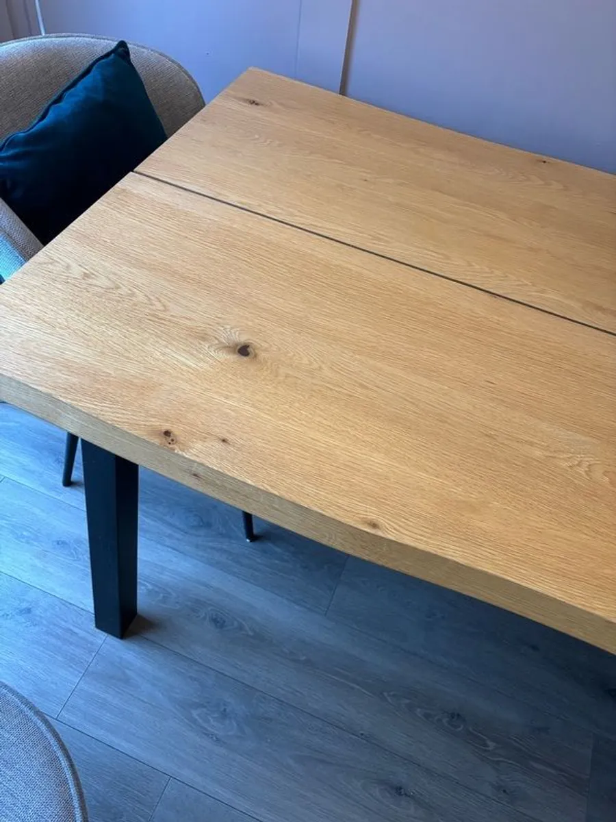 Dining table - Image 4