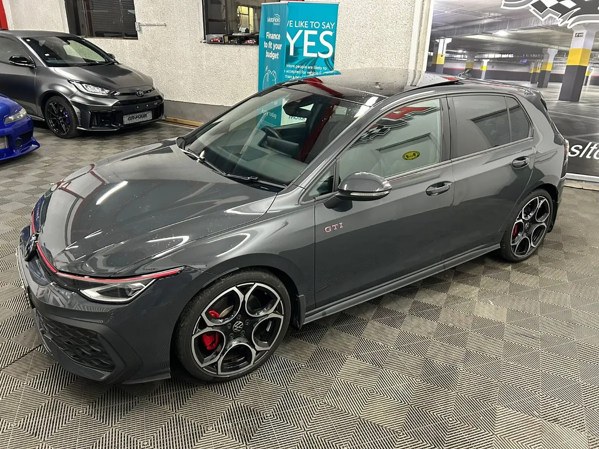 Volkswagen Golf GTI Dynamic DSG 2024 - Image 4
