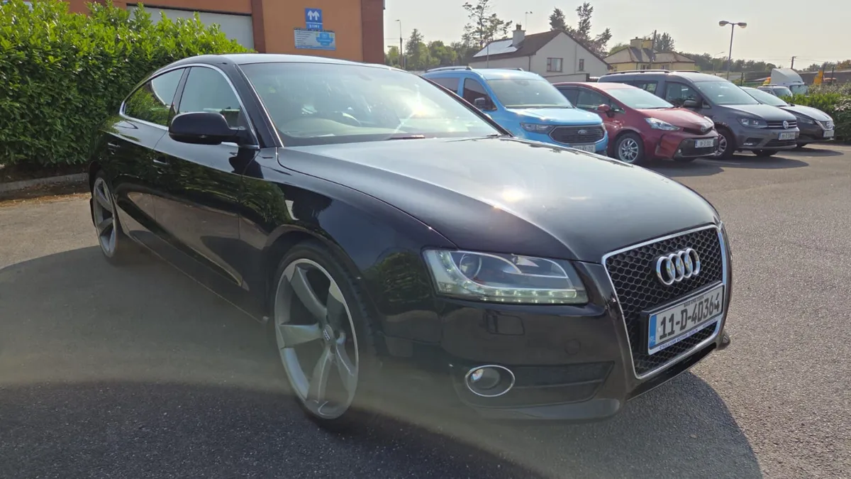 AUDI A5 SPORTBACK / 2011 / 2.0 DIESEL / AUTOMATIC - Image 2