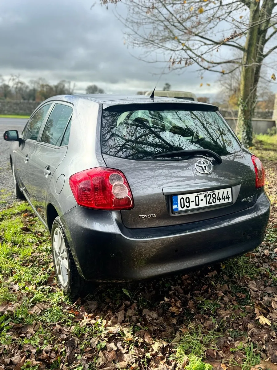Toyota auris - Image 4