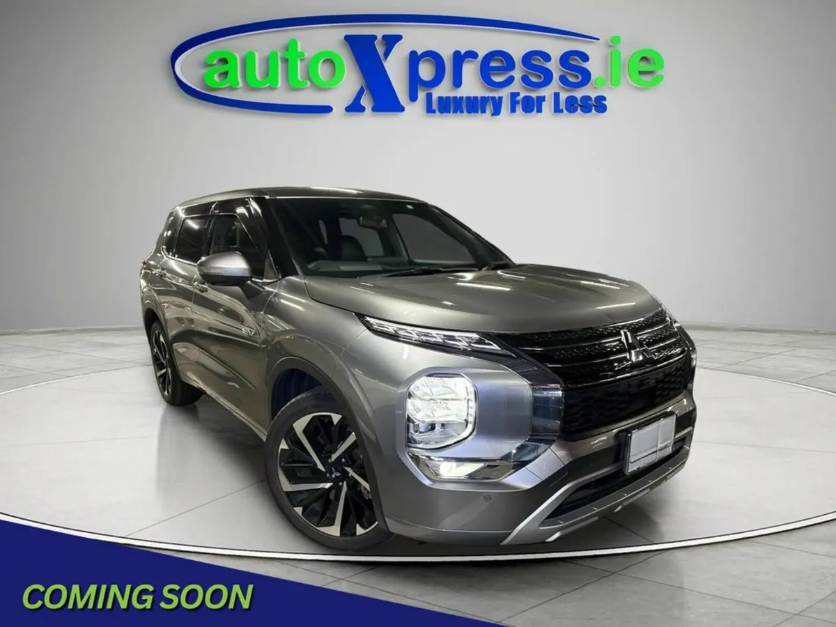 Mitsubishi Outlander PHEV 4WD P – LUXURY 7-SEATER - Image 1