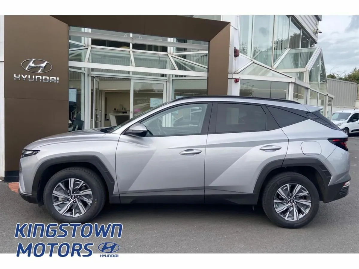 Hyundai Tucson Executive HEV 5DR Auto - Image 3