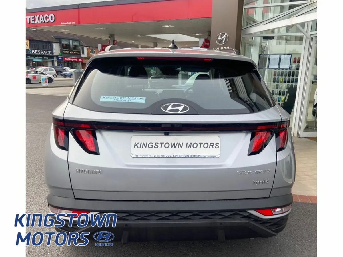 Hyundai Tucson Executive HEV 5DR Auto - Image 4