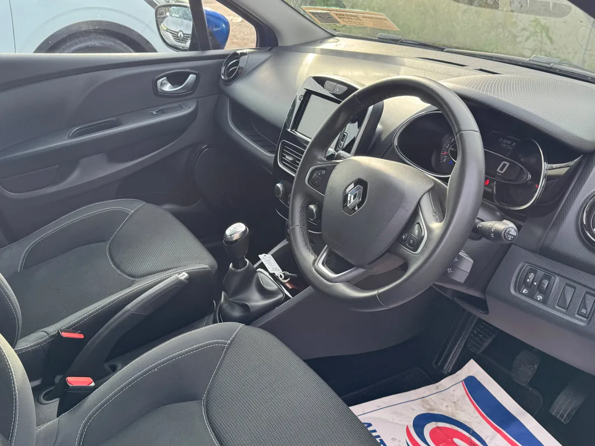 Renault Clio Ideal starter car - Image 4
