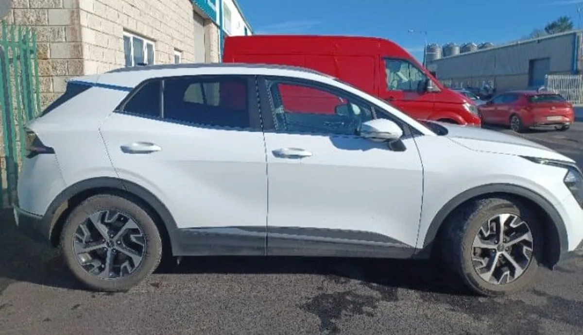 Kia Sportage 2022 K3 1.6D Manual - Image 3