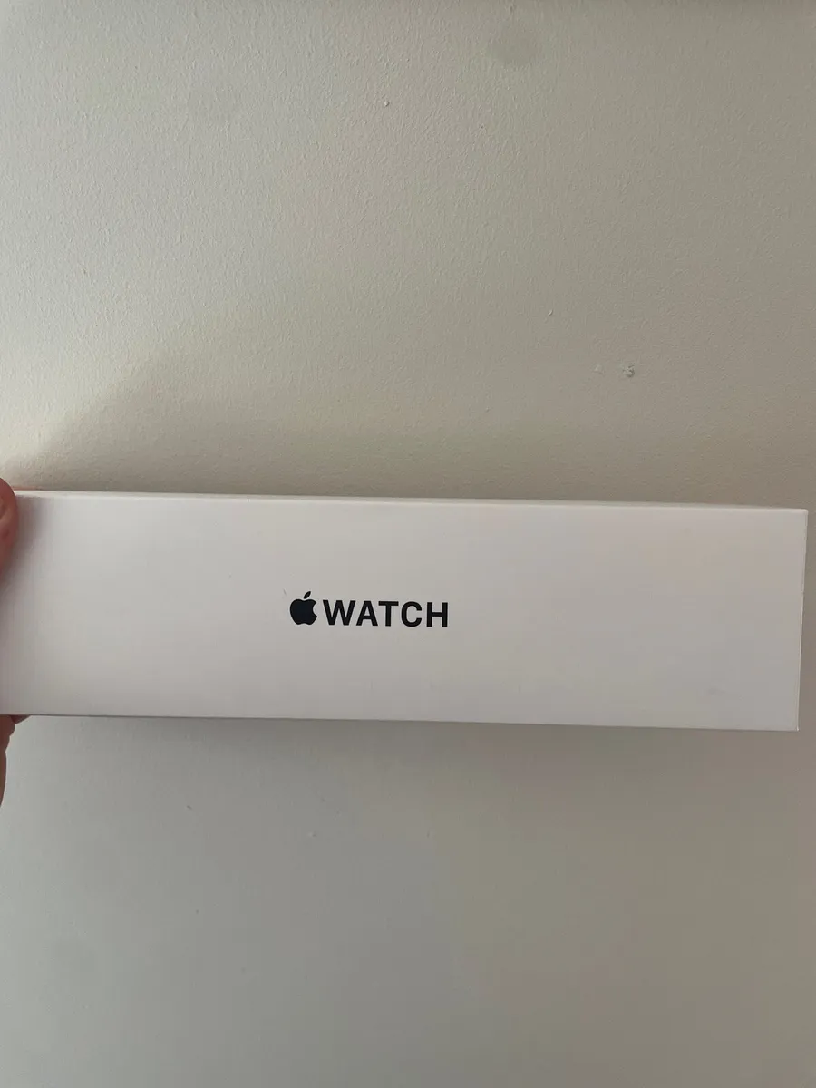 Apple Watch SE 2 44mm Midnight Black - Image 1