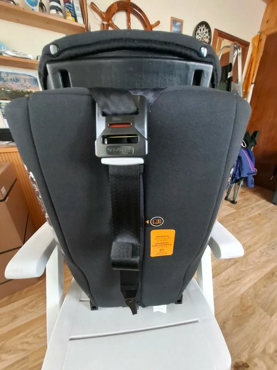 Child car seat - Image 3