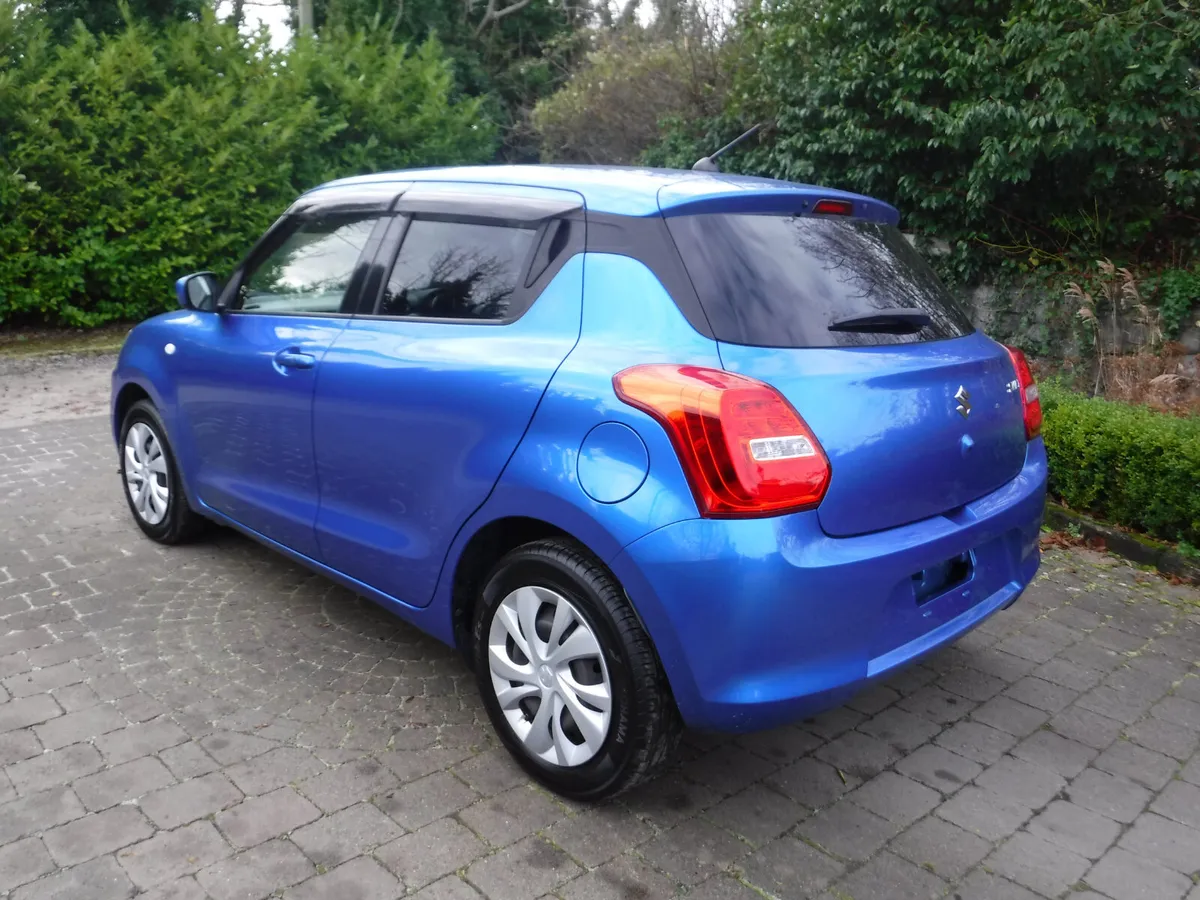 SUZUKI SWIFT 1.2 AUTO ANDROID+CARPLAY - Image 4