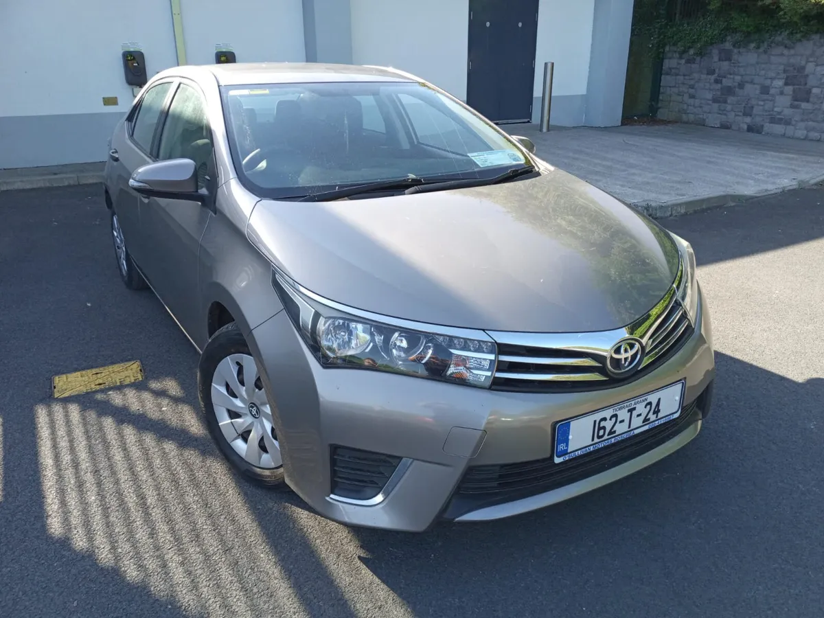 TOYOTA COROLLA / 2016 / 1.4 DIESEL / MANUAL - Image 3