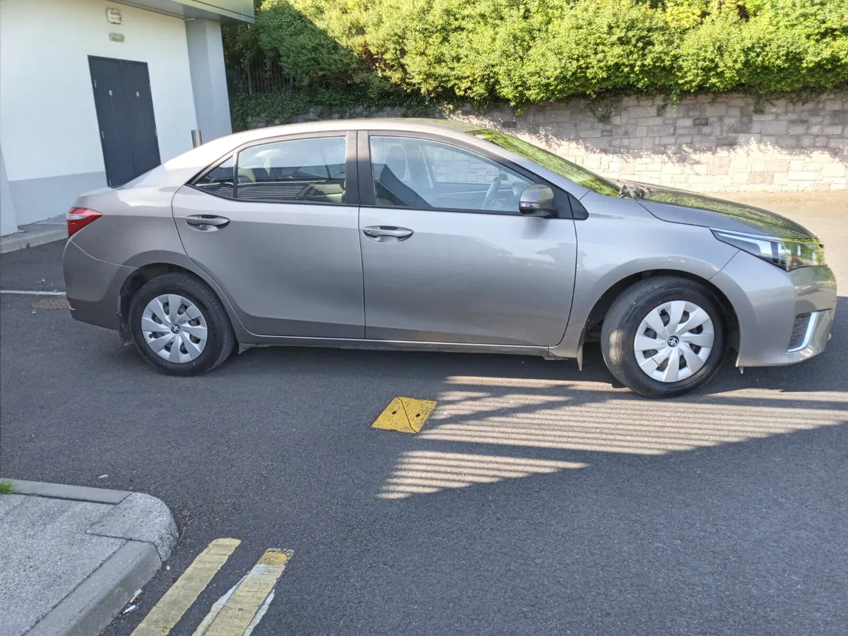 TOYOTA COROLLA / 2016 / 1.4 DIESEL / MANUAL - Image 4