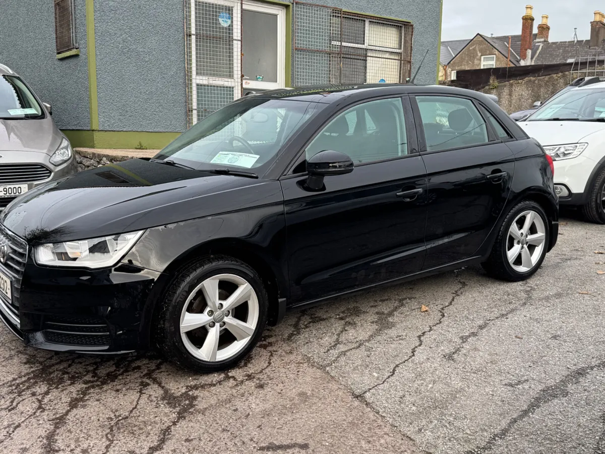 Audi A1 sportback clean car - Image 4