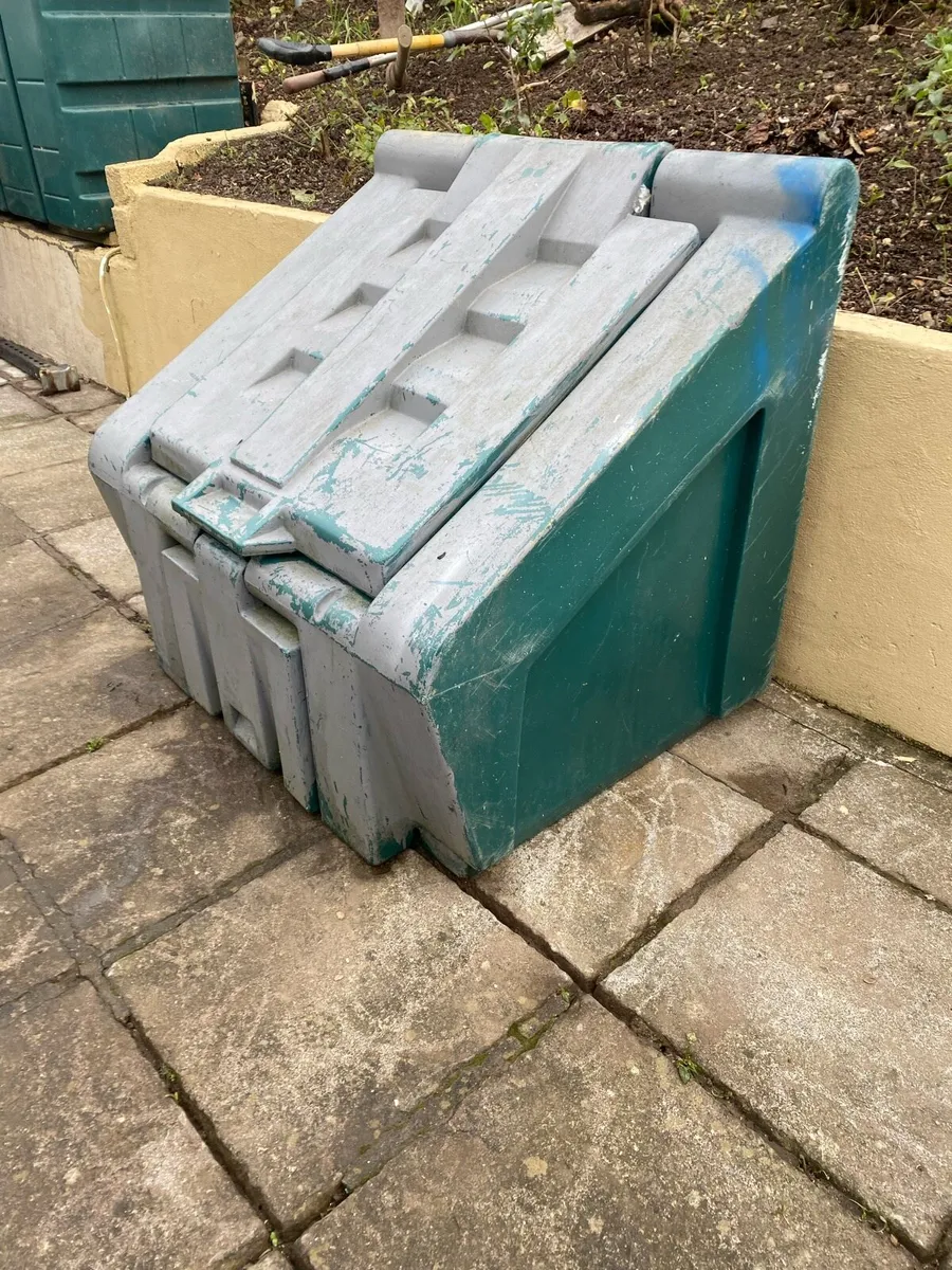 Coal bunker large - Image 1