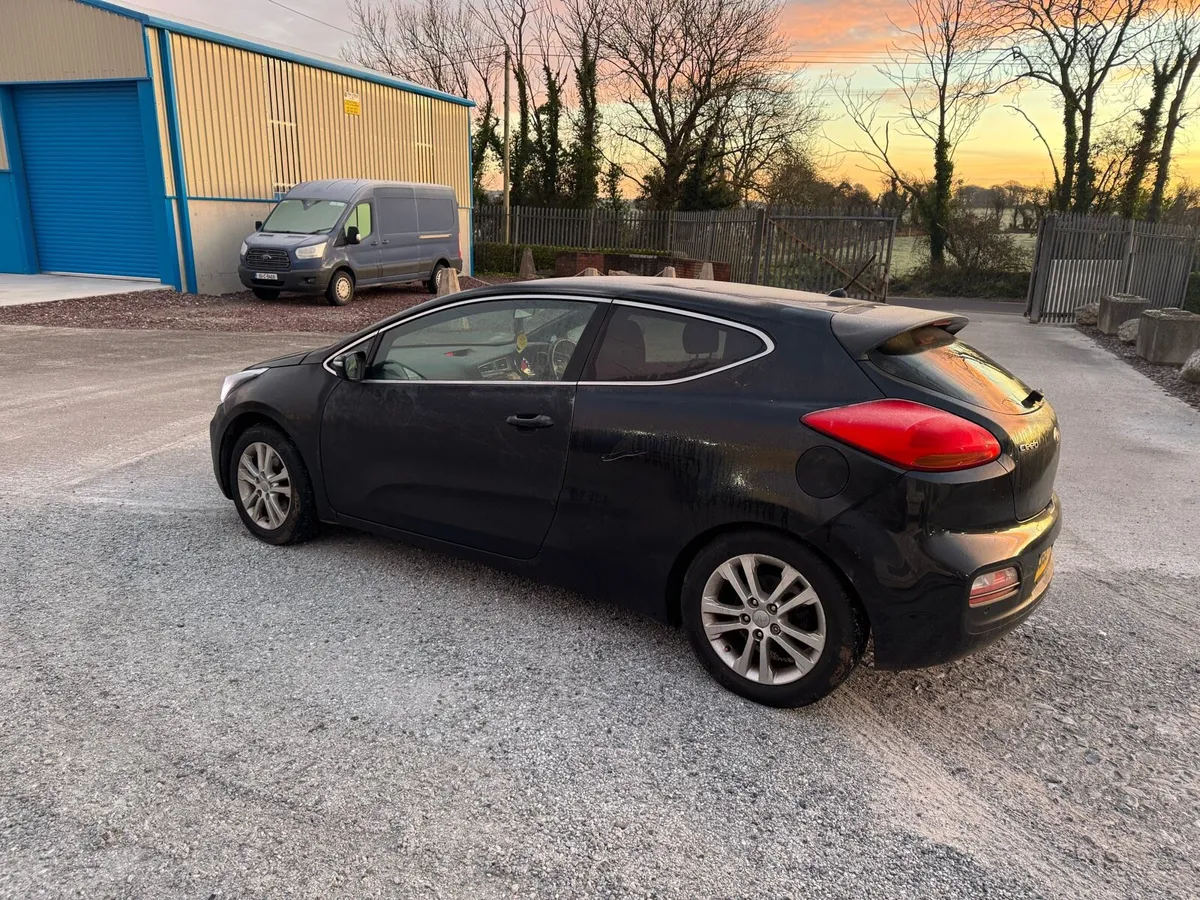 13 kia pro Ceed parts - Image 3