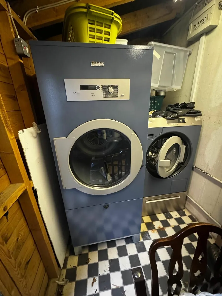 Miele PT 8303 SL EL — commercial electric dryer - Image 1