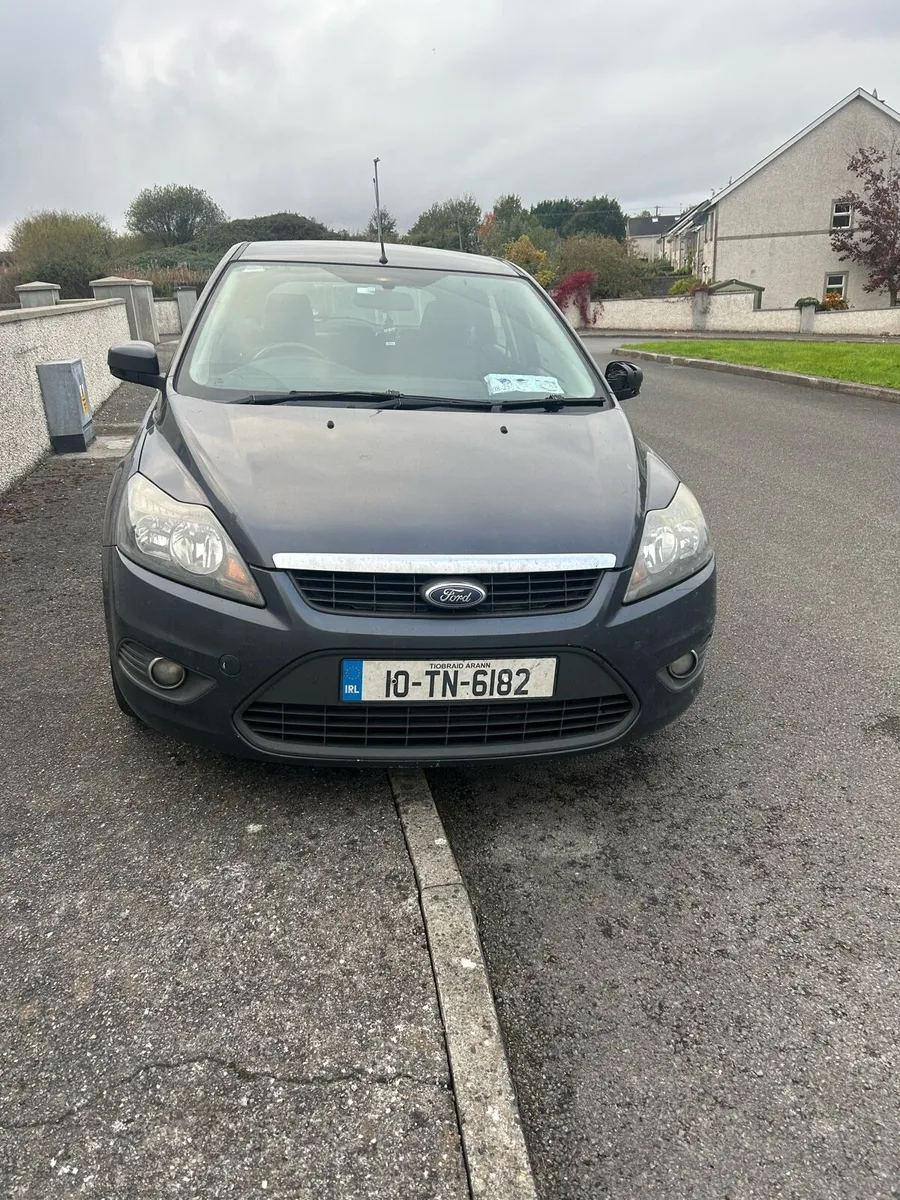 2010 Ford Focus - Image 1