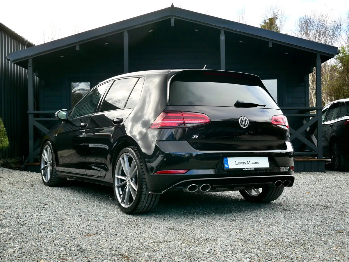2019 Volkswagen Golf R 2.0 TSI 4 Motion 300BHP - Image 4