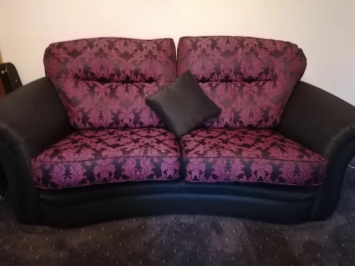 3 seat sofa + 2 Queen Anne chairs - Image 1