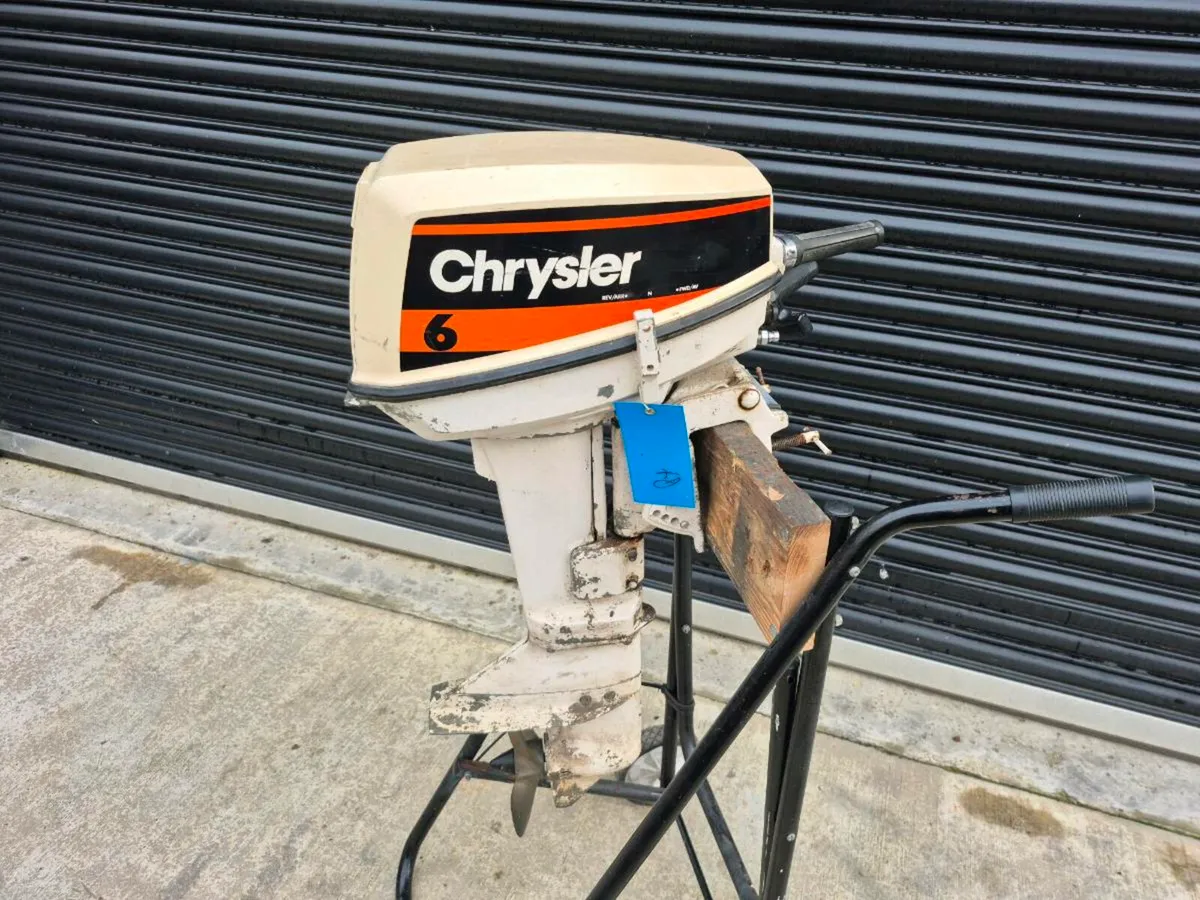 Chrysler 6hp boat outboard motor - Image 3