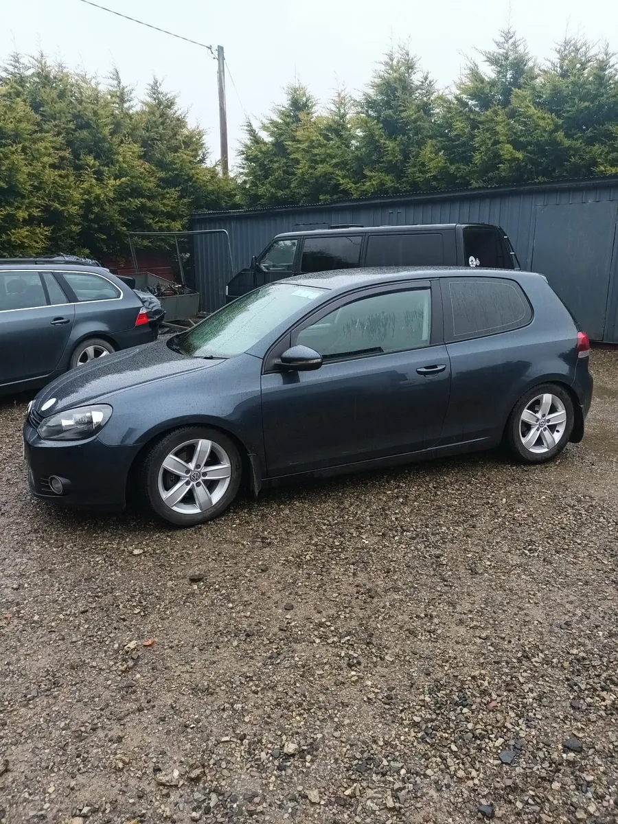 Volkswagen Golf 2012 - Image 4
