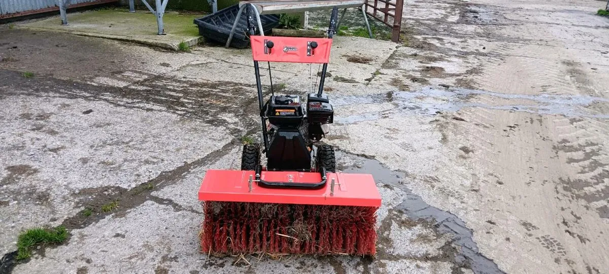 Victor sweeper - Image 1