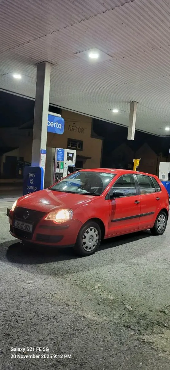 Volkswagen polo - Image 4