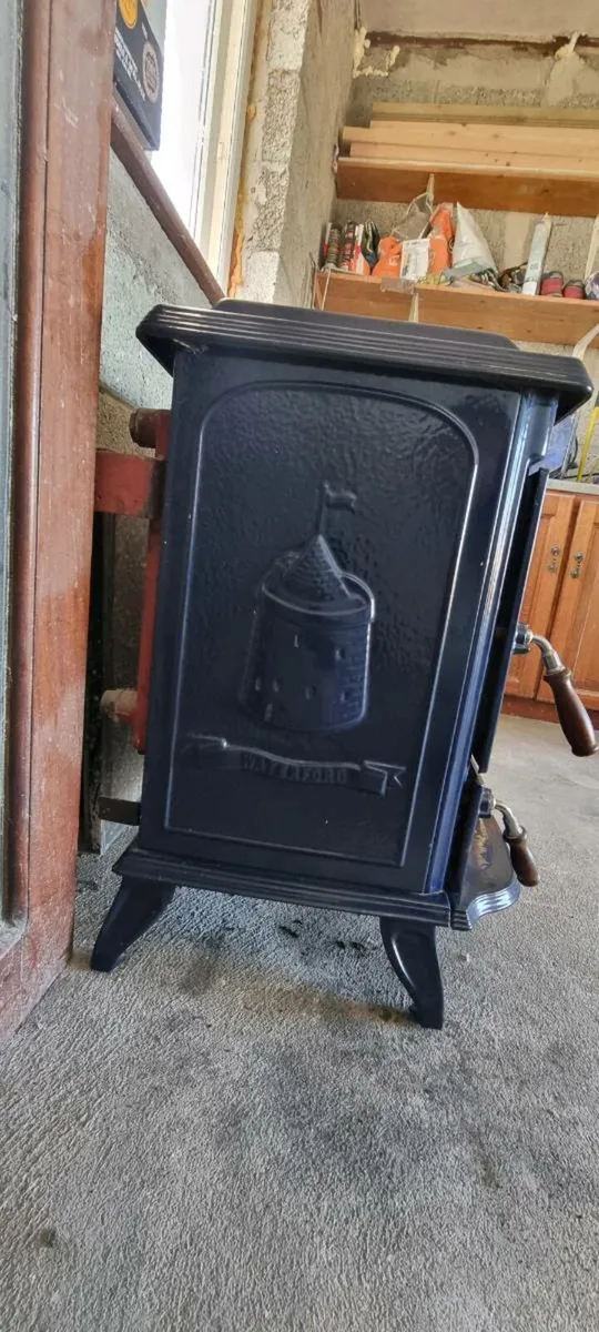 Waterford Stanly Stove (Back boiler) - Image 3