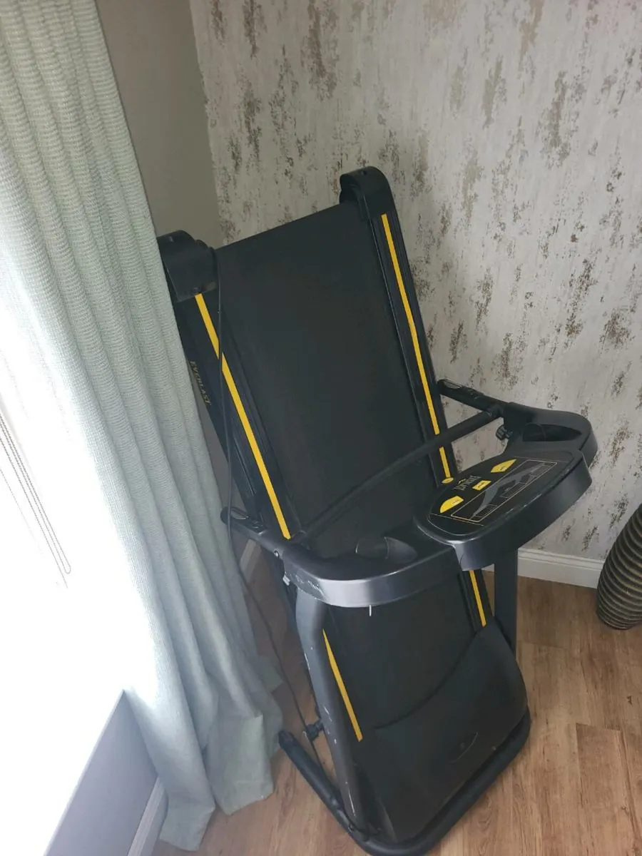 Everlast Treadmill - Image 2
