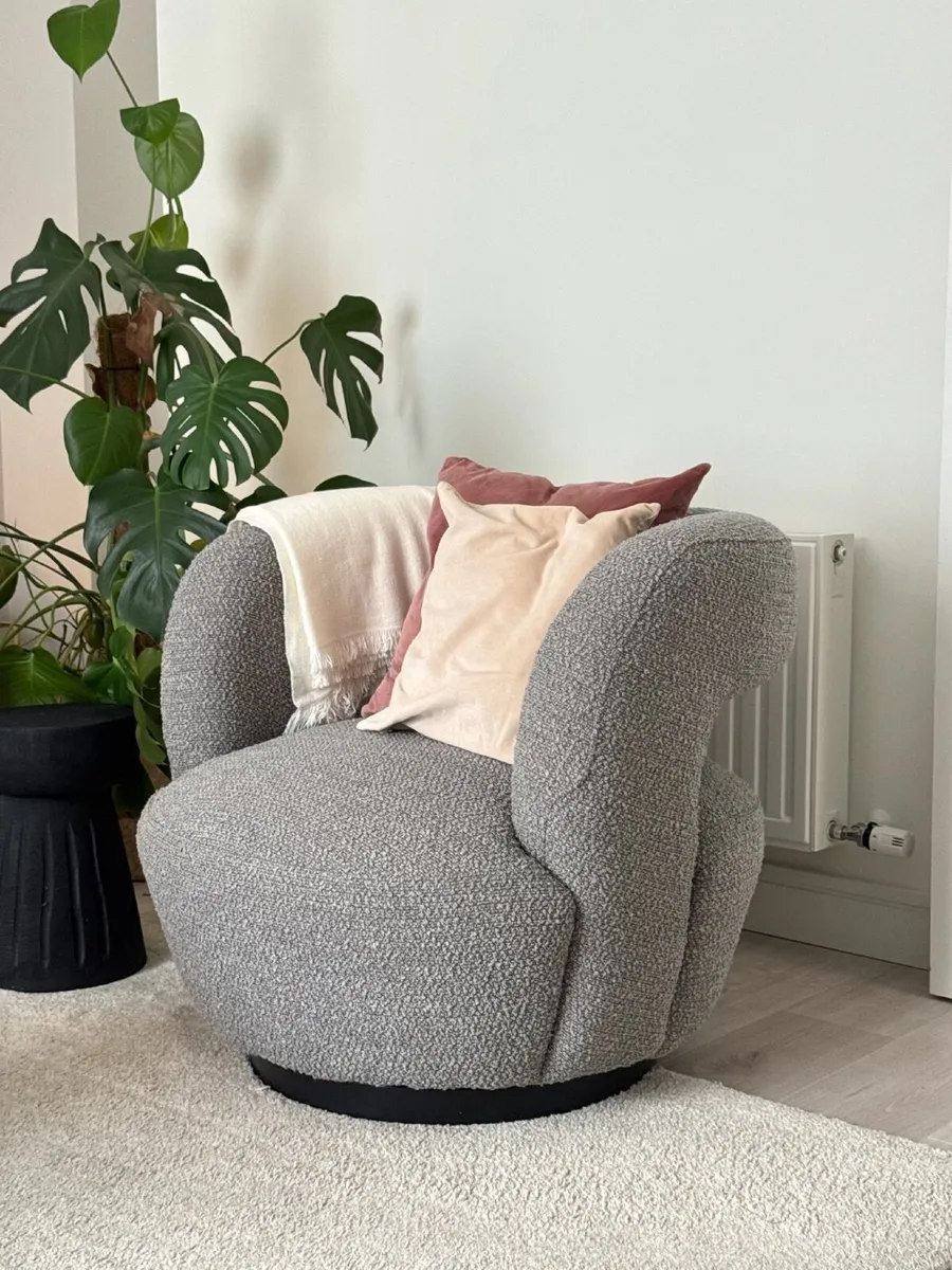 Swivel Armchair - Image 1
