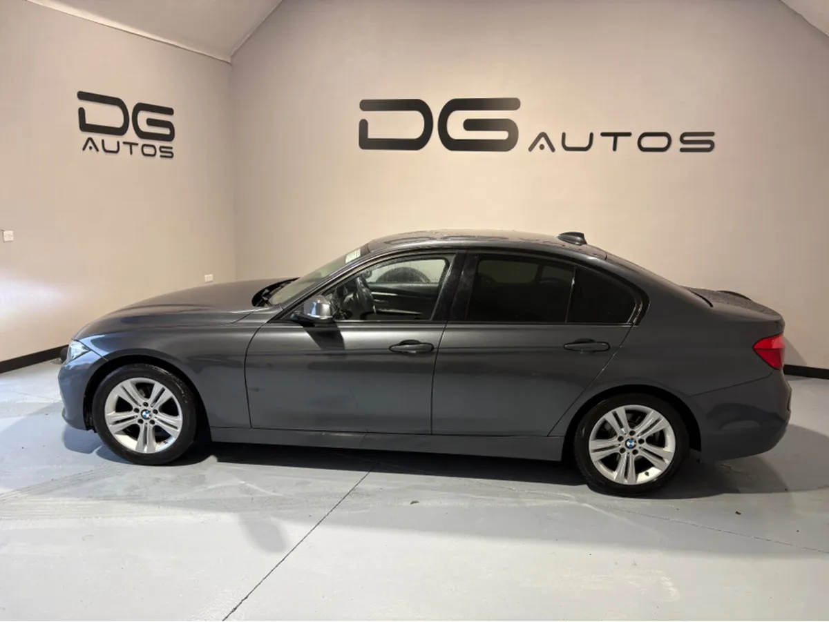 BMW 3-Series F30 D EFFICIENCY DYNAMICS SPORT  - LO - Image 1